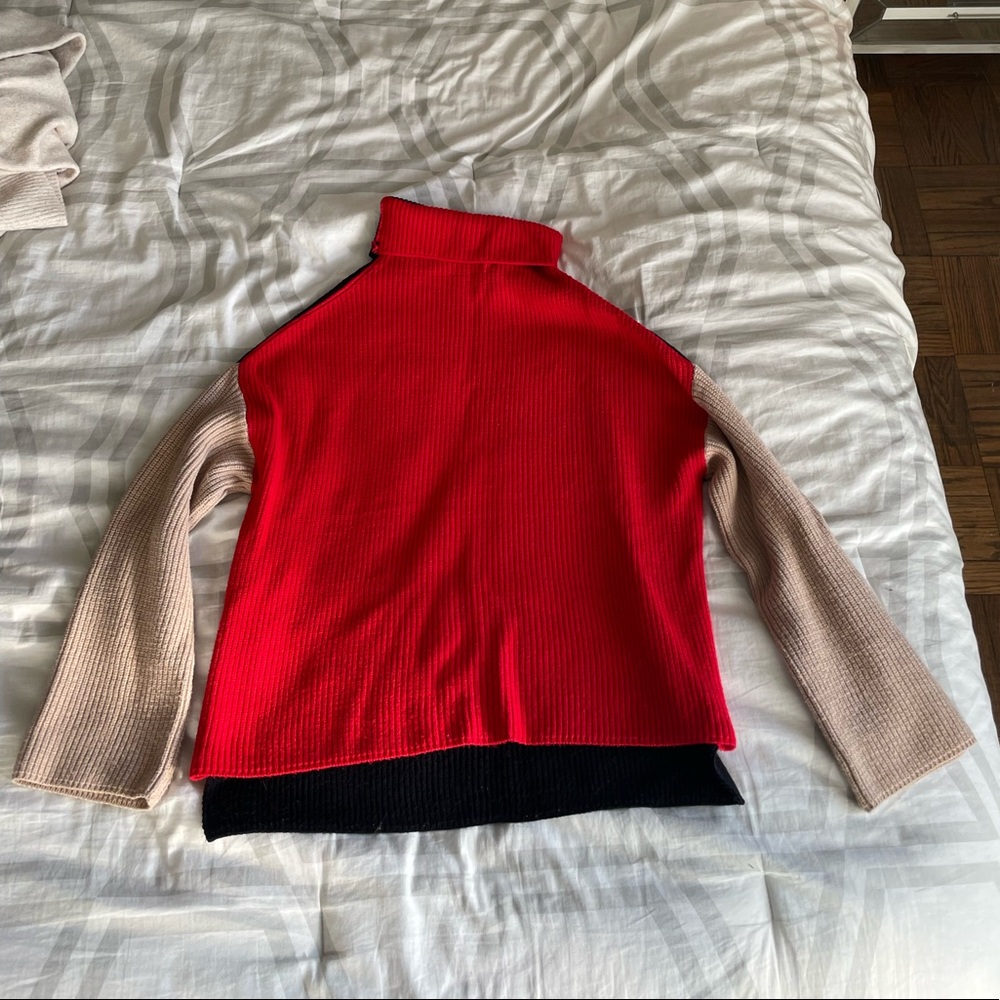 Lulu’s color block cow neck sweater